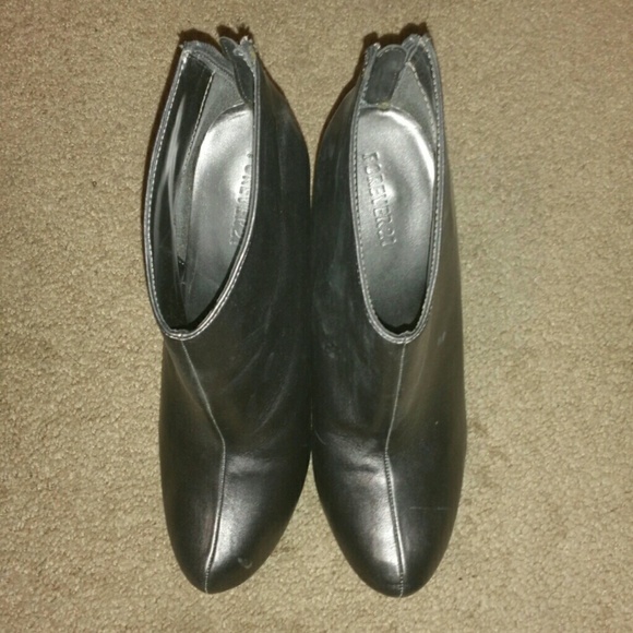 Booties - Picture 3 of 3