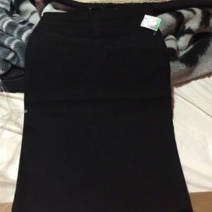 Pencil Skirt . Black Size Small No Trades