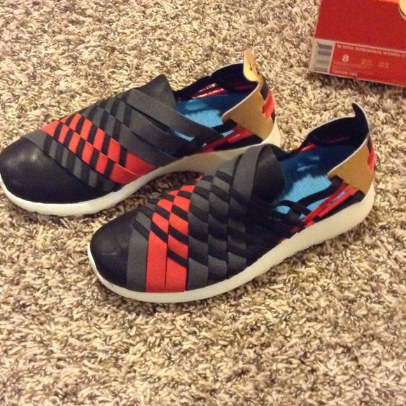 33 nike shoes nike roshrun woven 2 0 n7 from momma 33 nike shoes nike roshrun woven 2 0 n7 from momma