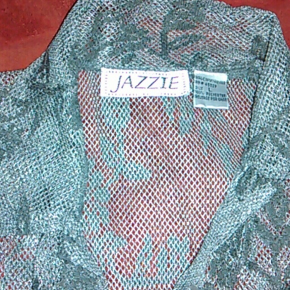 Grey button up - Picture 2 of 3