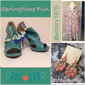 🎉ᕼoᔕt ᑭiᑕk🎉💙Turquoise Bertinni Stiletto Heels💙