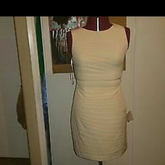 Dresses & Skirts - Cocktail party Dress