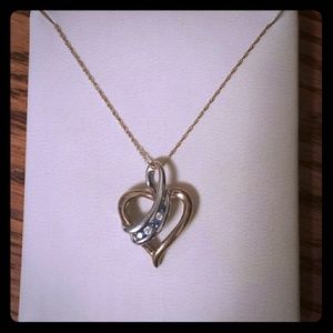 10k gold heart necklace