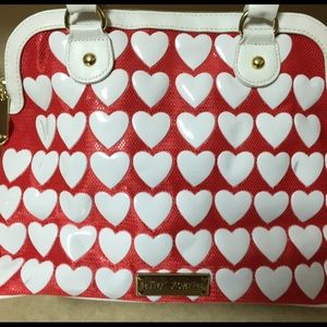 🎀 Dash away sale 🎀 NWOT  Betsey Johnson purse🎀