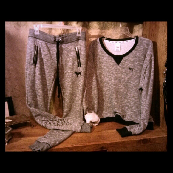 XxsoldXx Victoria's Secret Pink sweats set