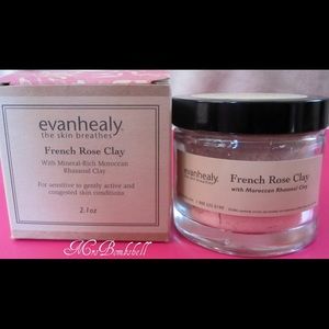 <$9 on Ⓜ️Evan Healy Rose Clay Facial Mask