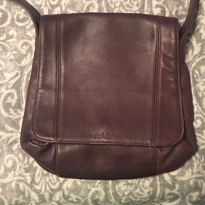 Vintage Dark Brown Coach shoulder purse