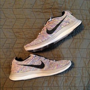 Nike Flyknit Lunar