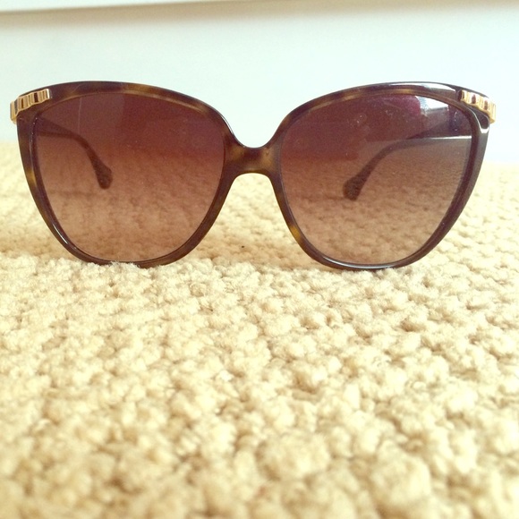 100% authentic D&G sunglasses. From sunglasshut