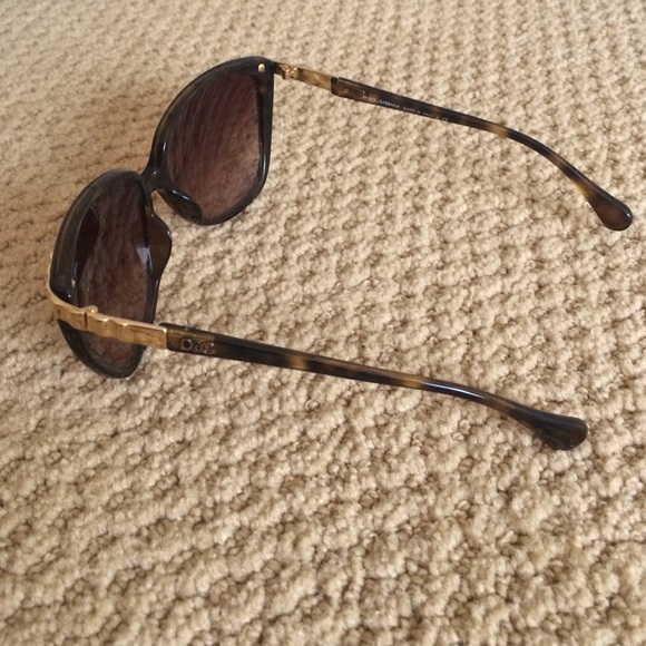 100% authentic D&G sunglasses. From sunglasshut main image 4