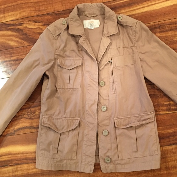 J. Crew Jackets & Blazers - J Crew twill safari jacket. 🌻