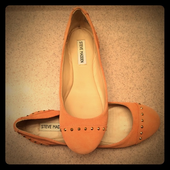 Steve Madden Studded Flats