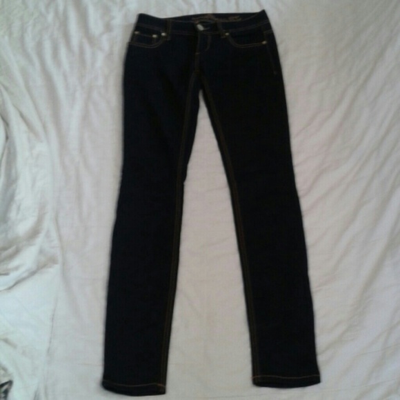 EUC Almost Famous Jeggings 3