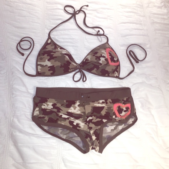 Camo Body Glove Bikini, Top L and bottom M