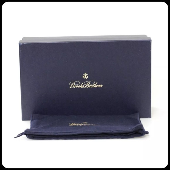 ❤️️Host Pick  Gorgeous Brooks Brothers Heels - Picture 4 of 4