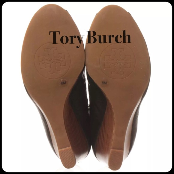 🔥HP Tory Burch Black Eddie Wedge Like New🔥 - Picture 3 of 3