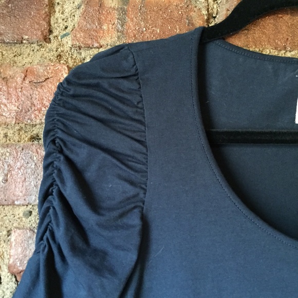 Dark blue shirred sleeves top - Picture 2 of 3