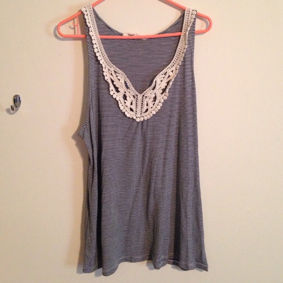 Reserved NWOT Old Navy Tank