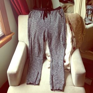 FOREVER 21 Gray And Black Joggers