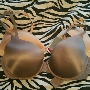 2 vs biofit bras, never worn