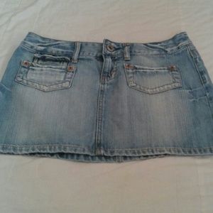 EUC American Eagle distressed jean mini skirt 4