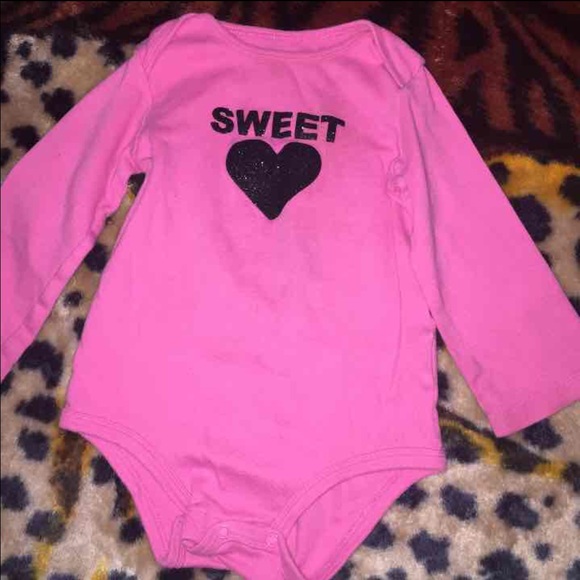 👧🏼 Baby girl onesie🎀 ***For Cherryontop88**
