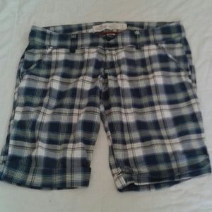 EUC Hollister plaid bermuda shorts 1