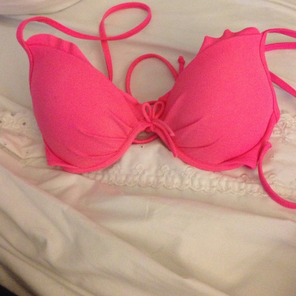 Victoria's Secret push up halter bathing suit top!