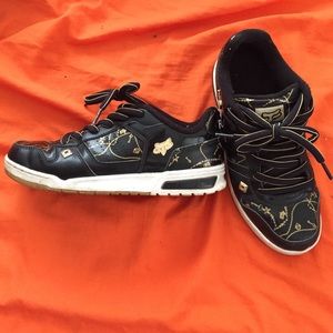 Fox shoes