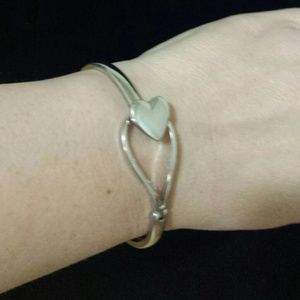 Silver heart bracelet