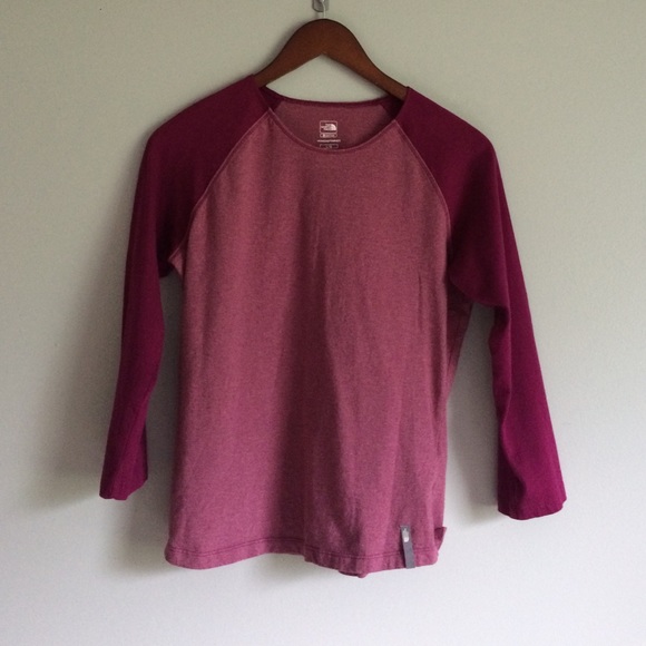 North Face 3/4 Sleeve Baseball Tee