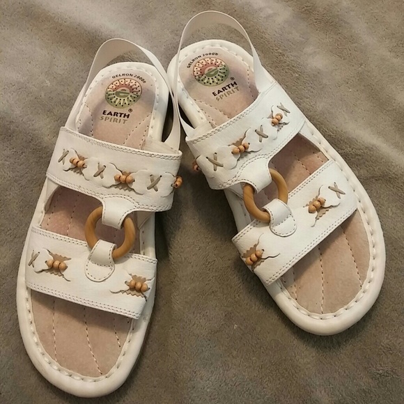 ?? Earth Spirit sandals