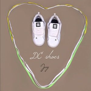 👟White DC shoes👟