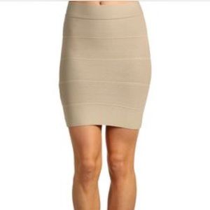 NWOT BCBG Maxazria Tan Power Skirt Small