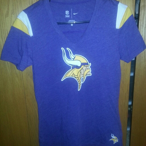 Nike Minnesota Vikings shirt