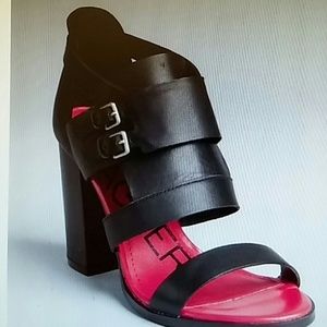 Kelsi Dagger sandals