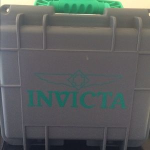 Invicta pro divers watch case