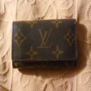 100% AUTHENTIC LOUIS VUITTON WALLET!!!!!