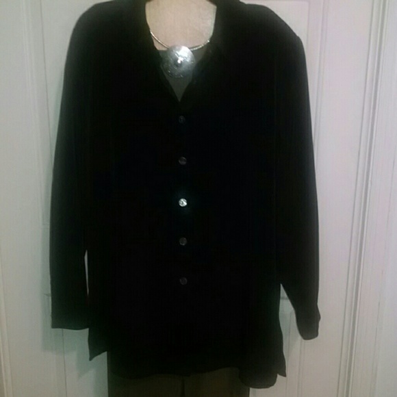 BIG SALE NWOT EXTREMELY BEAUTIFUL BLACK TUNIC