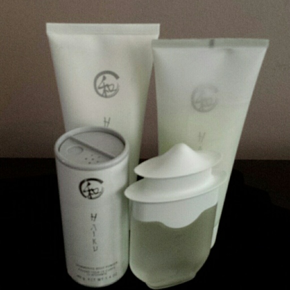 Avon Haiku New Set