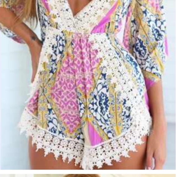 LAST❗️Floral Print Blending Romper - Picture 2 of 3