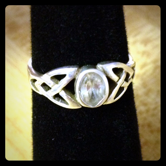 Jewelry - Vintage Topaz Ring