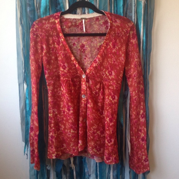 Free People Sweaters - FREE PEOPLE Floral Print Button Front Cardigan