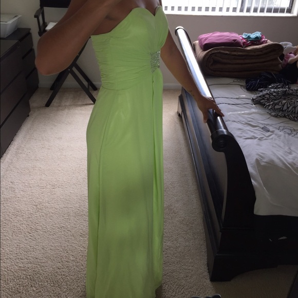 Prom dress - Picture 3 of 4