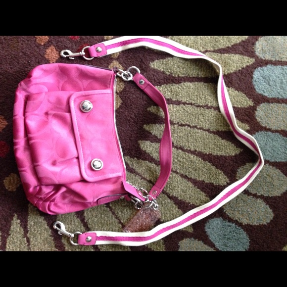 Hot pink cute coach poppy handbag with 2 straps - Picture 1 of 2