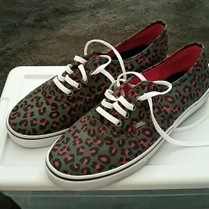Leopard vans very cute!