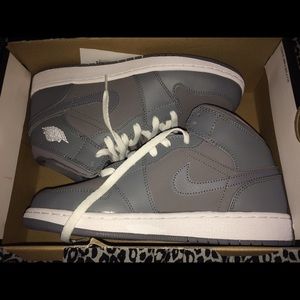 Jordan 1 cool grey size 6.5