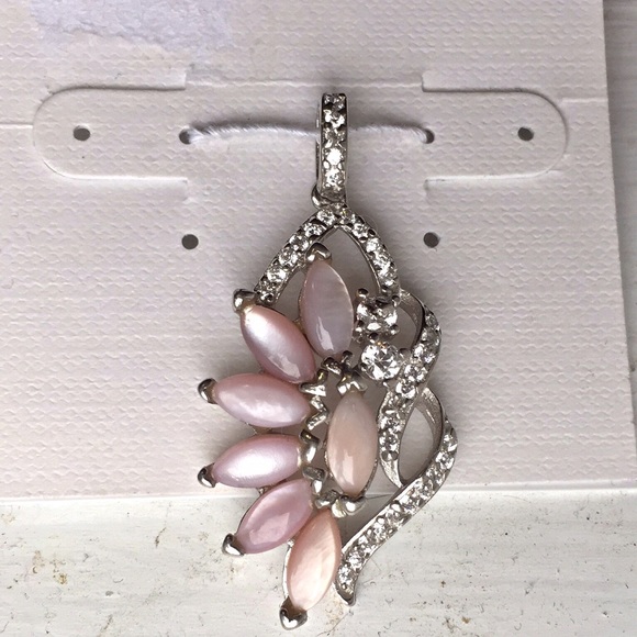 Mother of Pearl sterling silver pendant - Picture 3 of 4