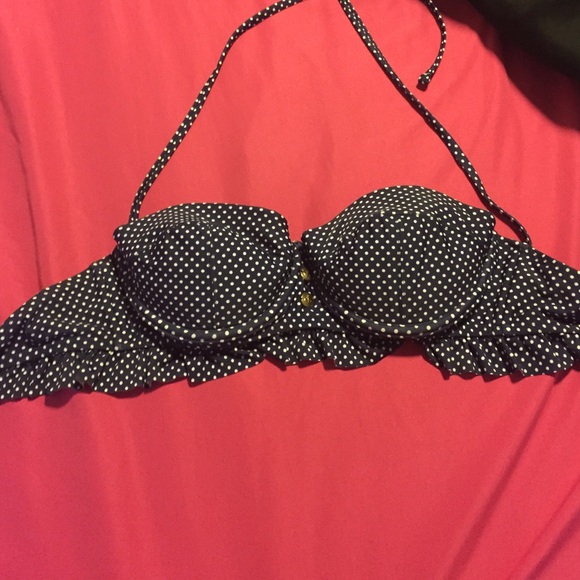 Bathing suit top - Picture 1 of 2