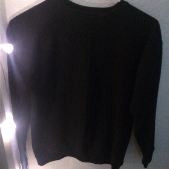 sweater - Picture 2 of 2